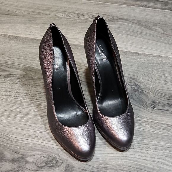 ⛔️HP 11/5⛔️Michael by MK Platform Metallic Gunmetal Silver Heels - Picture 1 of 9